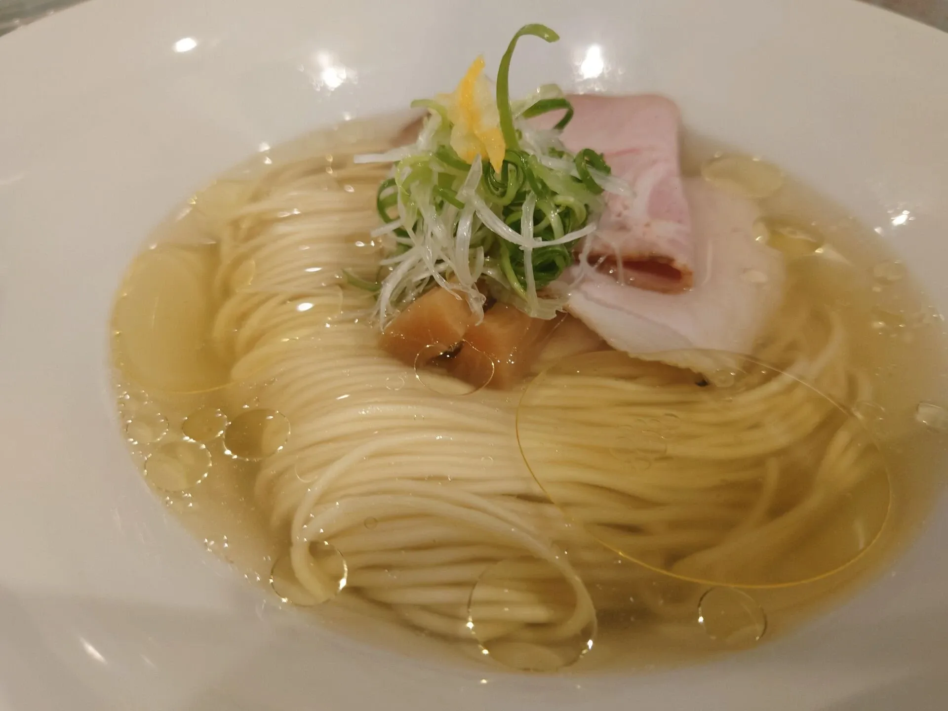 濃厚鶏白湯ラーメン